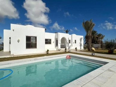 Belle maison à Mezraya Djerba en Tunisie