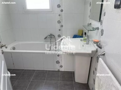 Un charmant duplex avec jardin à hammamet