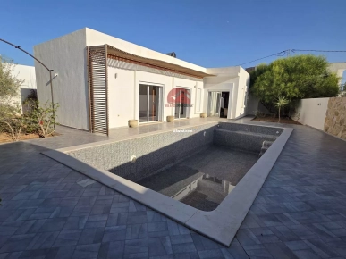 Villa de plain pied à vendre à Houmt Souk Djerba ZU