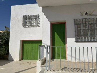 Villa Spacieuse Kaid Mhamed km1 pour Projet Commercial / Administ