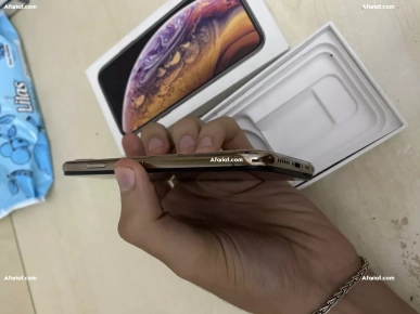 iPhone XS gold!!!!!