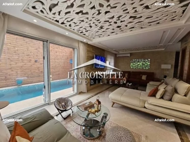 Villa S+4 avec piscine à Gammarth MVV0379