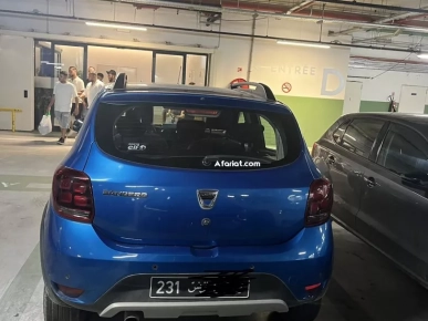 ⁠Dacia sandero stepway première main⁠