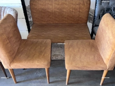 chaise et fauteuil pour salon de the