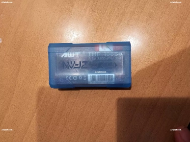 vape Les accus (3500 mah ) vape Les accus (3500 mah )