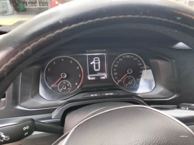 Volkswagen polo 8