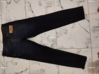 pull&bear jeans neuf jamais porté