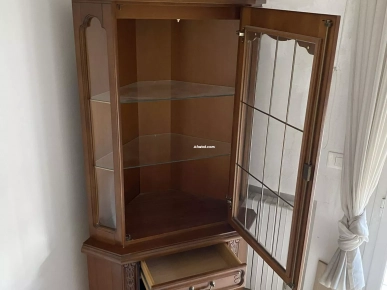 Armoire vitrée