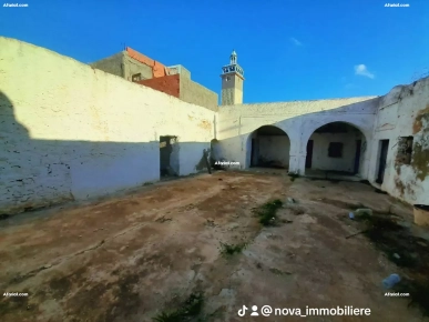 منزل عربي للبيع