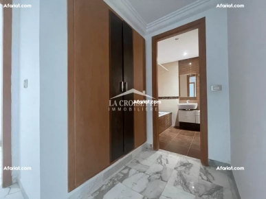 Appartement S+2 à La Soukra MAL1027