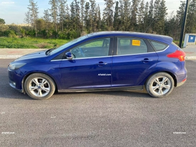 58 611 311 Ford Focus Trend