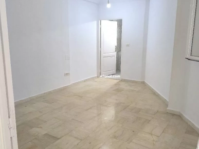 un petit duplex à la Marsa