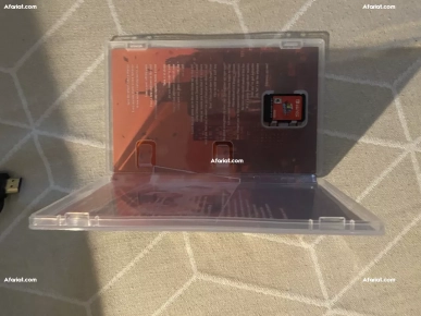 Nintendo Switch + SD 128 Go + Mario – 550 TND négociable