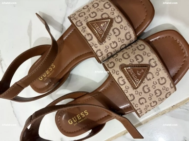 sandales Guesses original