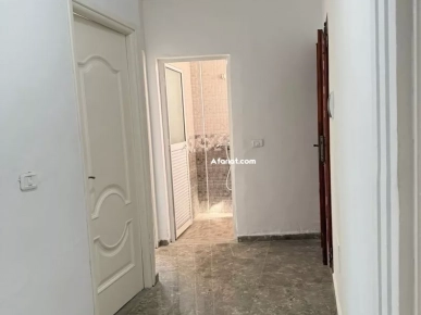 * Étage S+3 À louer Ain zaghouan sud - côté Le Triplex