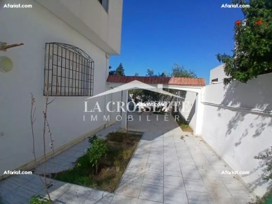 Villa S+4 à La Soukra ZVL1676
