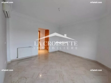 Appartement S+3 à La Soukra MAL1472