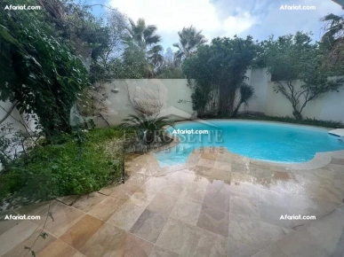 Villa S+4 avec piscine à Gammarth  MVL0522