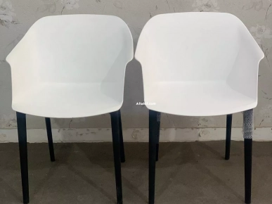 deux chaise visiteur