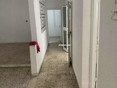 À Louer – Maison S+3 avec grande terrasse à wardia 6, tunis