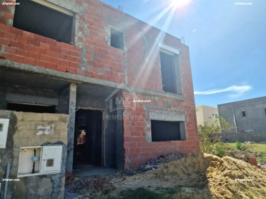 Villa encours de construction à vendre à AFH Mrezga 51355351