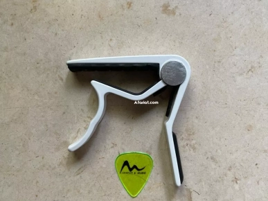 Vente Guitarre Classique 4/4