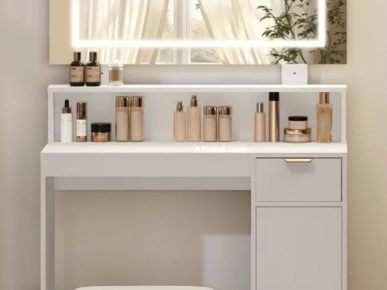 Coiffeuse moderne avec miroir LED