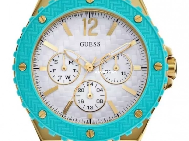 montre guess pour femmes