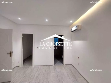 Villa S+4 avec piscine à La Marsa MVL0280
