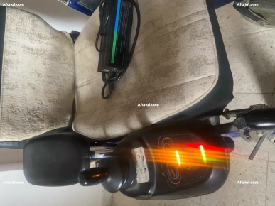 Chaise roulante électrique