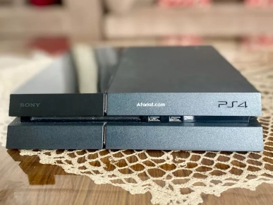 Playstation 4 FAT Importé De Italie 