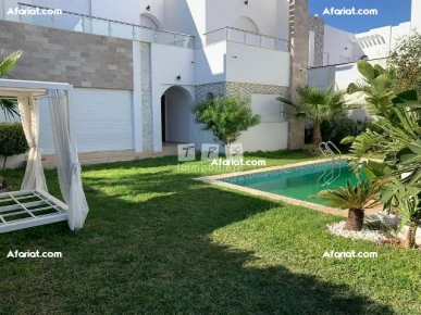 Villa MAURANO(Réf: L2546) Villa MAURANO(Réf: L2546)