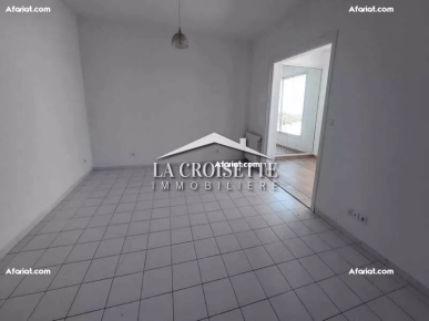 Villa S+4 avec piscine à Gammarth  MVL1104