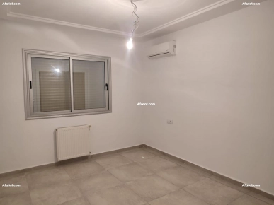 un Duplex au rdc  s+2 avec entrée indépendante à vendre à AFH Mrezga