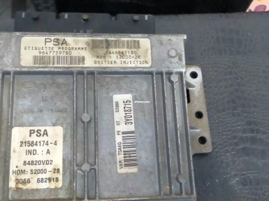 Calculateur Peugeot 206 essence 6 CH Calculateur Peugeot 206 essence 6 CH