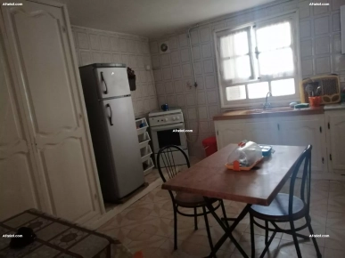 studio bien équipé à bardo toutes commodités à côté