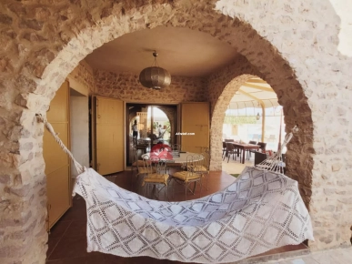 GRANDE PROPRIÉTÉ À INVESTIR À DJERBA MIDOUN