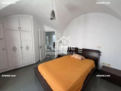 À louer à l’année  Superbe villa avec piscine à Hammamet