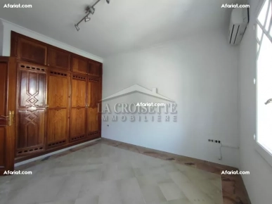 Villa S+4 avec piscine aux Jardins de Carthage MVL1132
