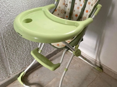 Chaise a manger pour bébé Chaise a manger pour bébé