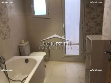 Duplex S+3 avec Jardin et piscine à La Marsa ZDL0242