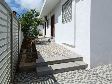 une maison indépendante à 300 mètres de la mer