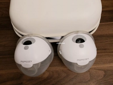 MOMCOZY M5 TIRE LAIT MAINS LIBRES AVEC 5 TAILLES DOUBLE