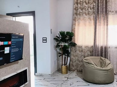 belle maison avec meuble neuf située au centre ville elhaouaria