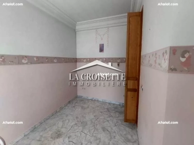 Triplex S+4 avec jardin à La Marsa MTRL0094