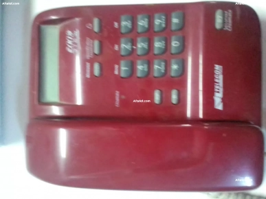 Téléphone fixe cool rouge ferrari by pinini farina