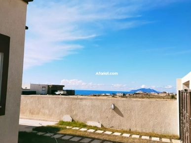une maison nouvellement construite a el haouaria avec vue sur mer