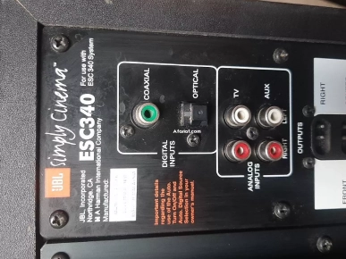 Caisson de basse JBL