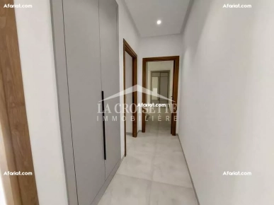 Appartement S+2 à La Soukra MAL1273