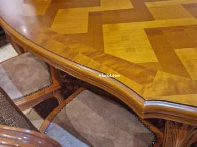Table + 6 chaises